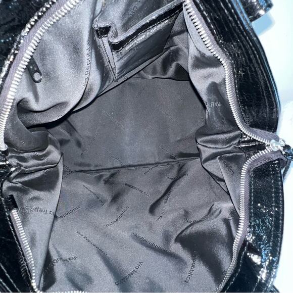 Via Repubblica Made In Italy Genuine Leather Patent Leather Purse Bag - Picture 9 of 16